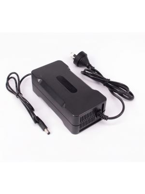 10S Universal 200W Lithium Battery Charger 37V-42V 5A For Power Tools With Fan